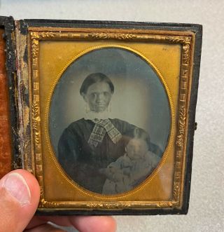Early African American Woman With White Child Photo Tintype In Case / Civil War