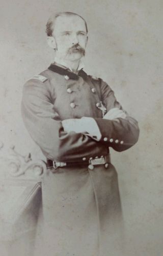 Cabinet Card Union Officer In Uniform With Large Star Badge / Chicago Imprint