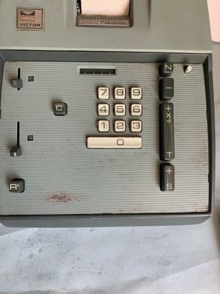 Vintage Victor Automatic Calculator model 471 2
