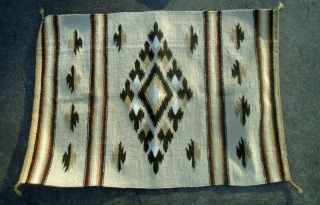 Fine Old Navajo Indian Woven Rug Mocha Diamond With Flying Birds
