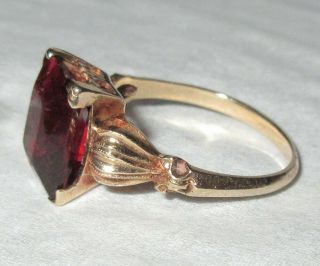 Vintage Sz 5 / 10k Yellow Gold Ring W/ Ruby / Red Stone - 2.  35 G