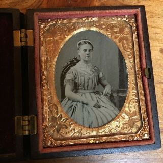 Pretty Young Woman 9th Plate Tintype In Thermoplastic Case - Civil War Era