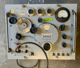 Vintage Hewlett Packard Uhf Signal Generator Model 616a