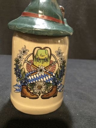 Gerz W.  Germany Beer Stein With Green Bavarian Hat Lid 0.  5l
