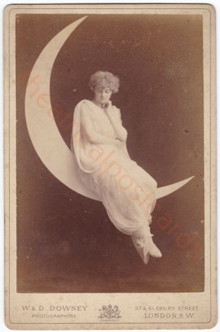 Stage Actress And Singer Marie Studholme.  W & D Downey Cabinet Card Photo