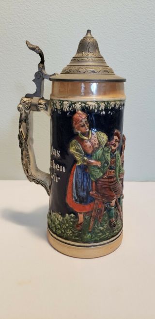 Vintage 9.  5 " German Lidded Beer Stein With " Das Lieben Wir Froh Beim Bier "