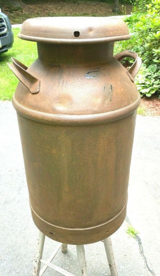 Vintage 10 Gallon Steel Milk Can With Cover - Cic Co,  Hamburg,  Pa