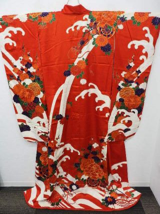 Bridal Red Silk Japanese Kakeshita Kimono W/flower Cart,  Gold Emb G757