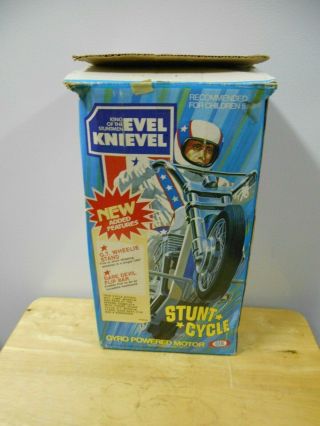 Vintage 1973 Ideal Canada Evel Knievel Stunt Cycle - French/english Version