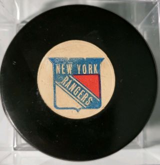 York Rangers Approved Nhl Viceroy Mfg.  Co Ltd.  Official Game Puck Vintage