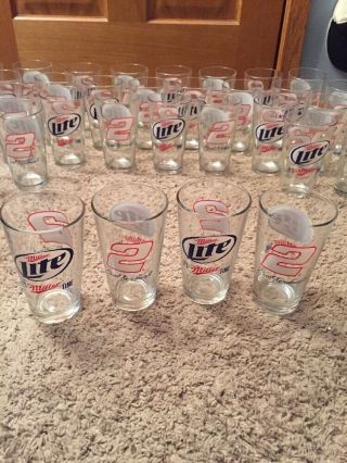 Brad Keselowski Nascar 2 Set Of 4 Miller Lite Beer Pint Glasses