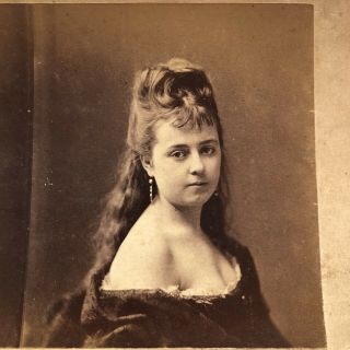 1880’s Photo Stereoview Gurney Portrait Young Woman