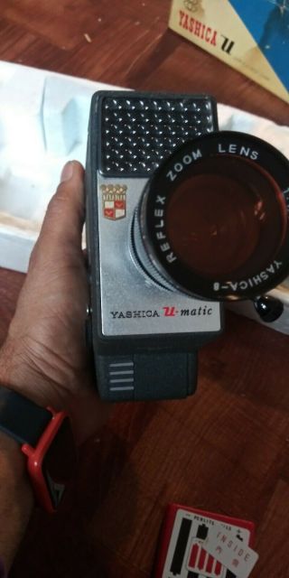 VINTAGE MOVIE CAMERA - YASHICA U - Matic 8mm Film Camera with Light 3