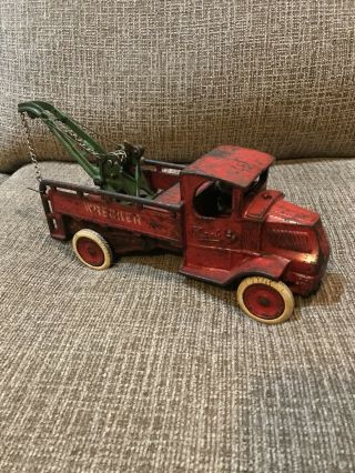 Vintage Arcade Mack Wrecker Tow Truck Cast Iron Toy Gas Oil
