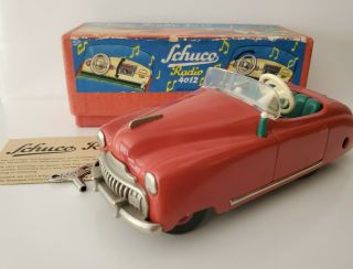 Schuco 4012 Radio Car Wind Up Music Box Toy Car Us Zone Germany 1945 - 1949
