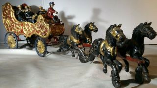 1910s Hubley Cast Iron Horse Drawn Royal Circus Band Wagon - 23 " Long