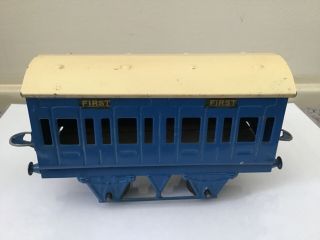 Vintage O Gauge Australian Robilt First Class Passenger Coach.  Blue
