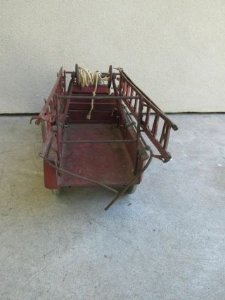 40.  s BUDDY - L Pressed Steel Ladder Fire Truck toy 26 