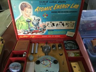 Gilbert Atomic Energy Lab U - 238 In Case Space Age Check Photos Descript