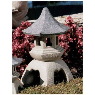 Pagoda Lantern Oriental Garden Centerpiece Design Toscano 17½ " Sculpture
