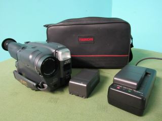 Jvc Gr - Hf705u Compact Vhs Hi - Fi Stereo System Camcorder Camera Vintage 1995