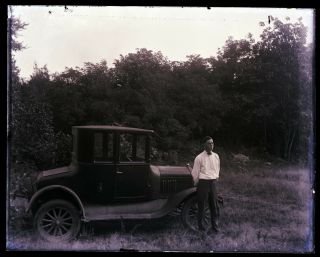 (1) Late 1800s Early 1900s Glass Negative,  Man With Great Old Car,  Unknown Local