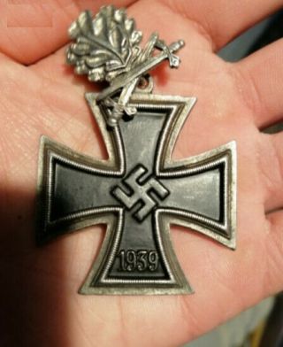 Vintage Wwii Second World War German Badge