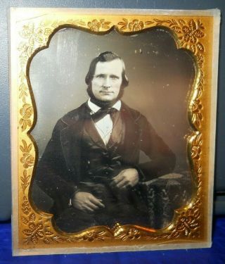 Great Image 1/6th Size Daguerreotype Of Younger Man With Brass Mat