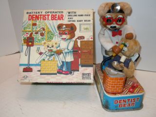 1958 Japan S&e Tin Battery Op Multiaction Dentist Bear.  Complete.