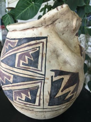Impressive Pre - Historic Indian Casa Grande Ramos Pottery Jar.