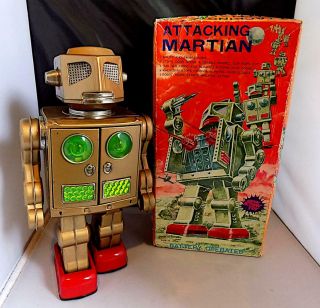 Vintage Tin Battery - Operated Gold Attacking Martian Robot,  Horikowa,  Japan Exib