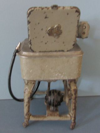 OLD CAST IRON TOY MAYTAG WASHING MACHINE,  COMPLETE,  NOT A SAMPLE A TOY 3