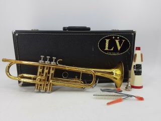 Vintage Conn 22b Trumpet No.  553689 With 7c Mouthpiece Mute Cleaners And Case