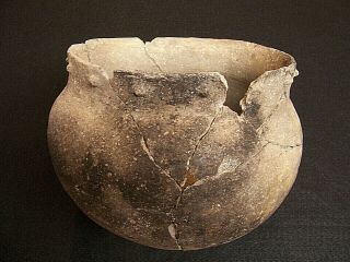 LARGE AUTHENTIC CIRCA 1300 - 1400 AD MISSISSIPPIAN POTTERY JAR FROM NE ARKANSAS 3