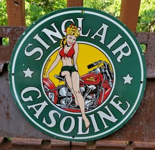 Old Vintage Dated 1953 Sinclair Gasoline Porcelain Gas Pump Advertising Sign