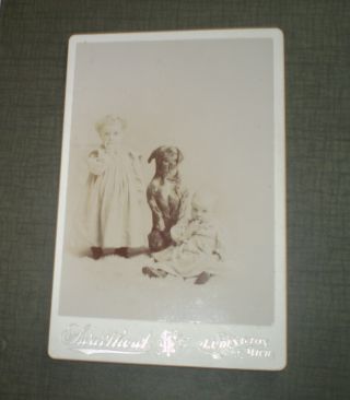 Vtg Cabinet Card Photo Little Girls With Bull Dog Holding Pipe In His Mouth Mi