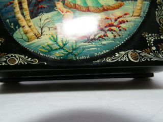 AUTHENTIC RUSSIAN LACQUER SIGNED HAND PAINTED BOX 