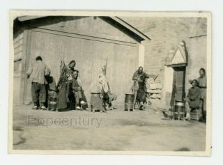 China 1920 Photograph Peiping Peking Usmc Legation Outdoors Barbers Row Photo