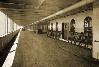 1912 Great Promenade Deck Of The Titanic Vintage Old Photo 13 " X 19 " Reprint
