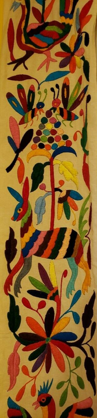 Otomi Embroidered Table Runner From Tenango De Doria.  Mexican Folk Art