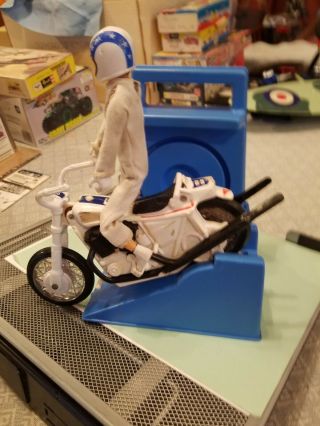 Vintage Ideal 1972 1973 Evel Knievel Stunt Cycle with rare Blue Launcher EK - 001 2