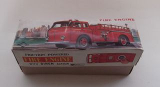 Vintage Daiya Japan Friction Powered Tin Toy Fire Truck W/siren Action