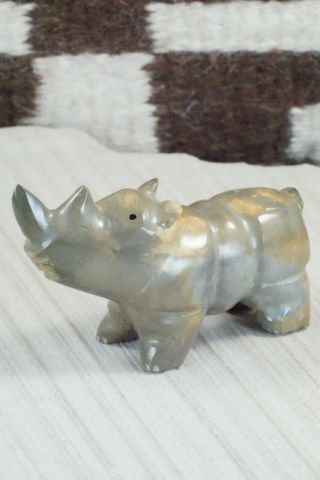 Rhino Zuni Fetish Carving - Enrike Leekya