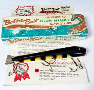 Bobbie Bait Co Muskie Lure Made In Appleton,  Wi 1950s