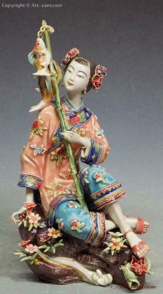 Shiwan Chinese Ceramic Lady Figurine / Porcelain Figurine - Fishing & Harvest
