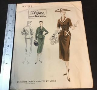 Vintage 1952 Vogue Couturier Design Dress Sewing Pattern - Bust 38 Hip 41 683
