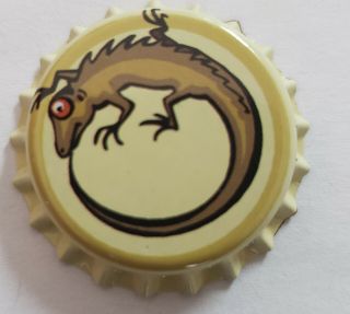 100 Light Yellow Beer Bottle Crown Caps Lizard Home Brew Decoration
