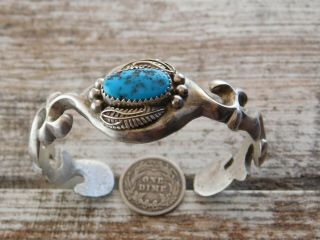Vintage Old Pawn Navajo Cast Sterling Silver Turquoise Cuff Petite Bracelet Bjw