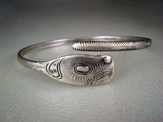 Old Northwest Coast Indian Handwrought Sterling Silver Beaver Bracelet