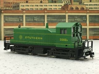 Southern Railway Sou - 2002 Emd Sw - 1 Diesel Switcher " Vintage Ahm " Ho Scale C7 Wow